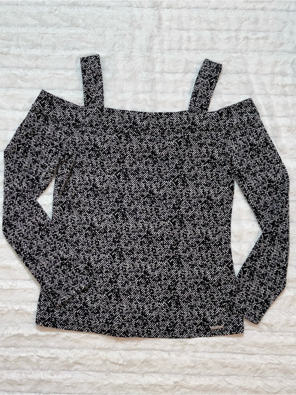 Black and White Cold-Shoulder Knit Top